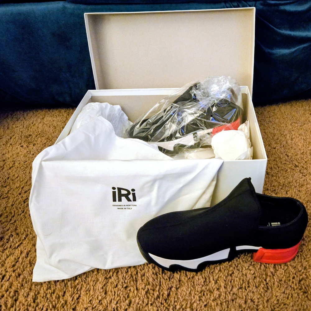 iRi Black and Red Sneakers - Size 37 (7)